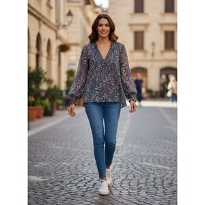 LC Lauren Conrad Floral Peasant Blouse Small Blue Purple Chiffon V-Neck Ruffle